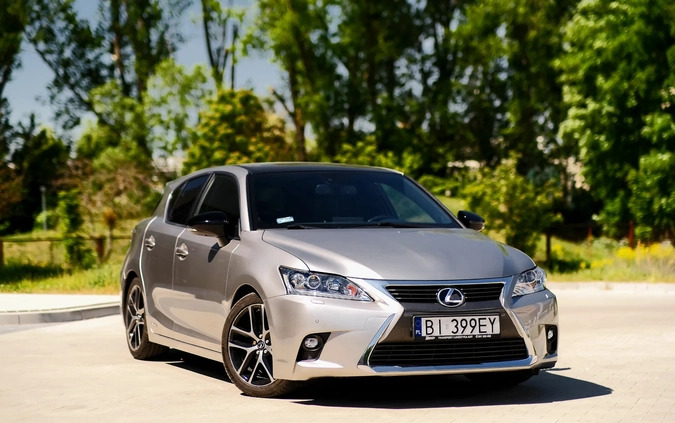 Lexus CT cena 64900 przebieg: 30500, rok produkcji 2016 z Białystok małe 596